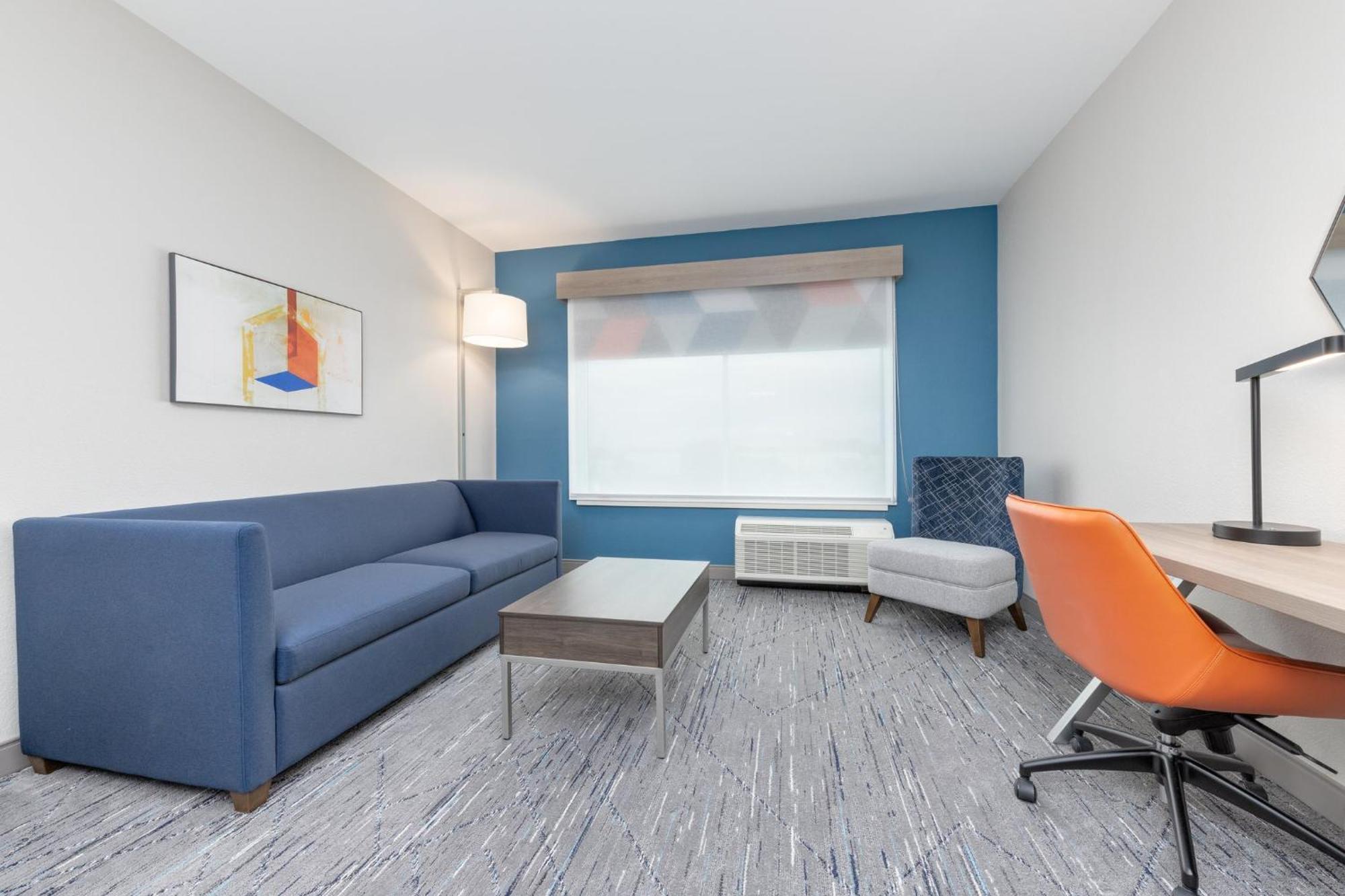 Holiday Inn Express & Suites Austin Airport East By Ihg ภายนอก รูปภาพ